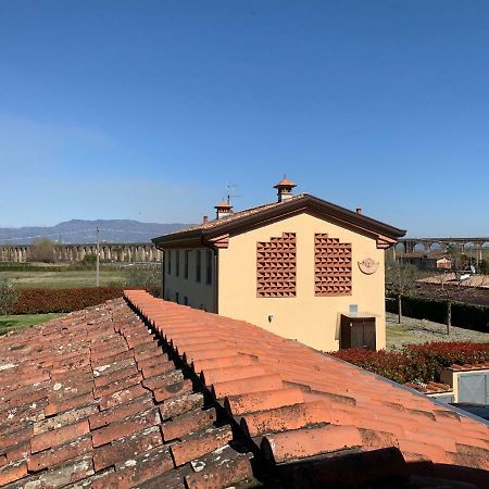 Affittacamere Agli Archi Capannori Extérieur photo