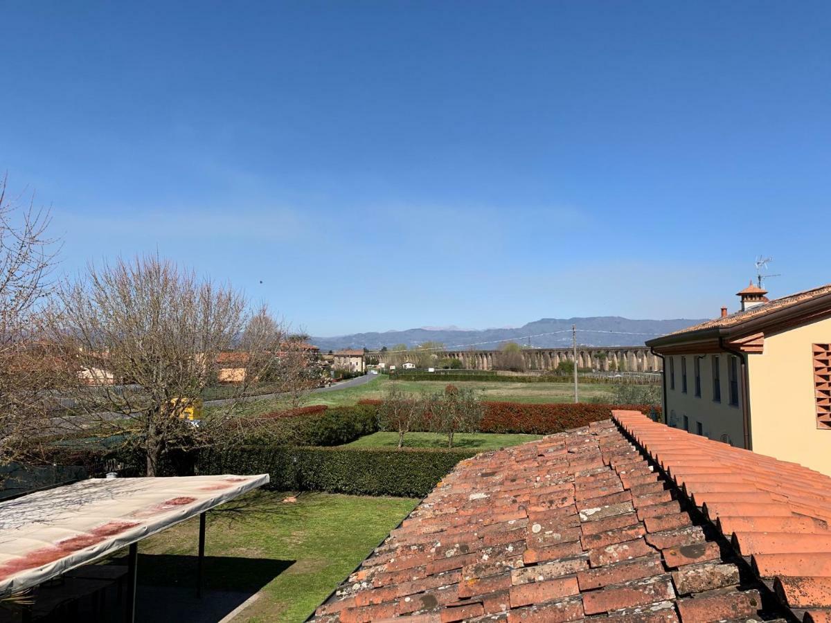 Affittacamere Agli Archi Capannori Extérieur photo